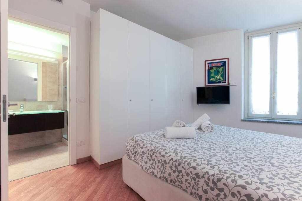 Brera Area Lovely Apt Close To Piazza Duomo Милано Екстериор снимка
